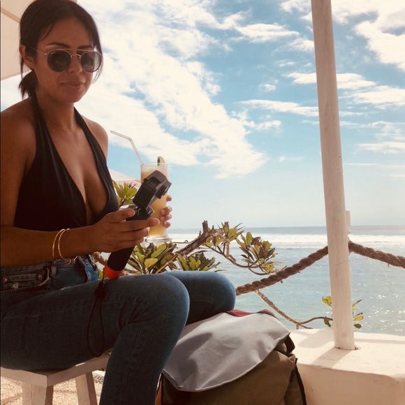 Meet your Posher, Natalia - Picture 3 of 6